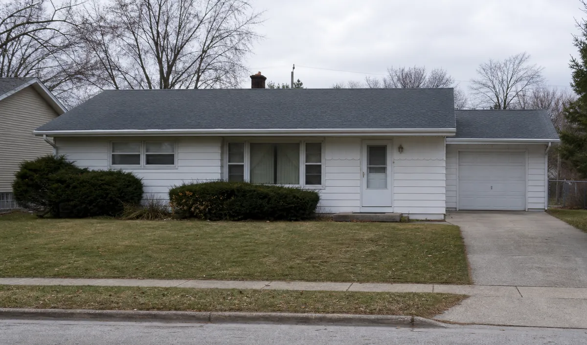 We Buy Houses St. Francis — Sell As-Is, Any Condition